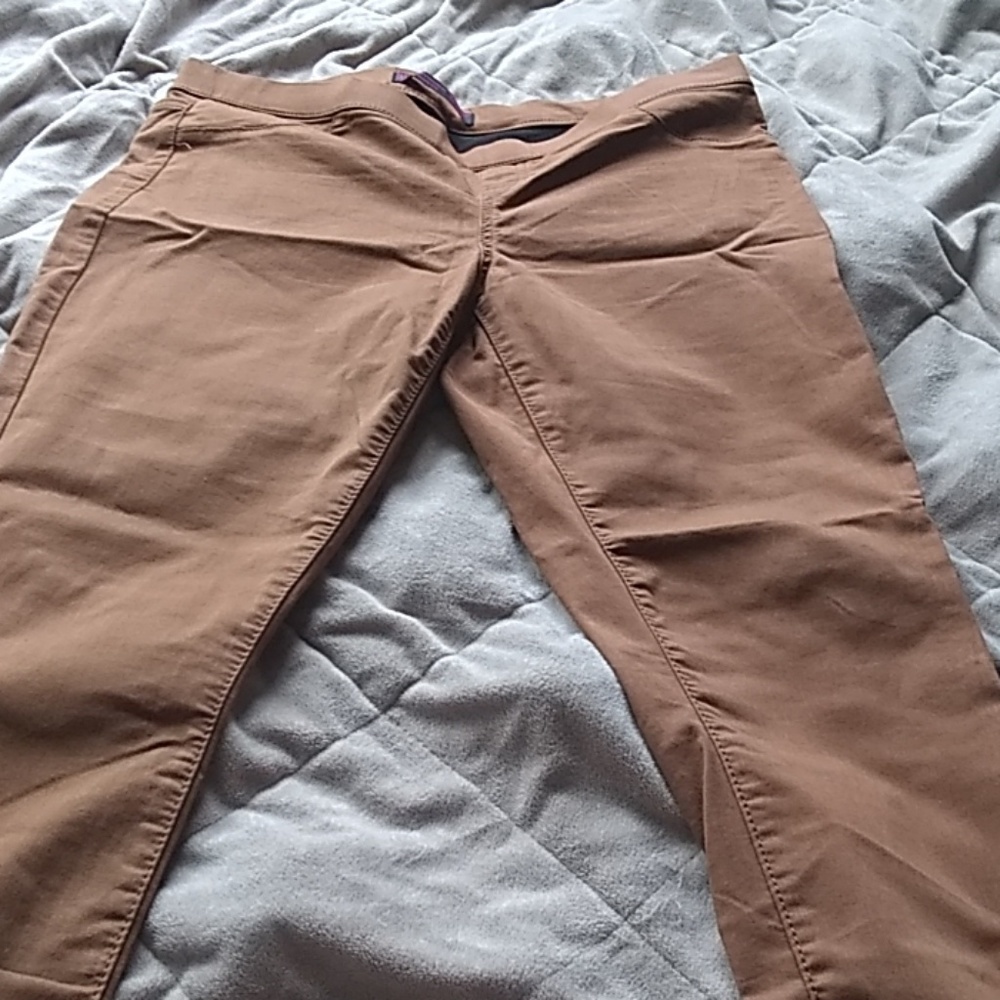 No Boundaries Stretch Jeans